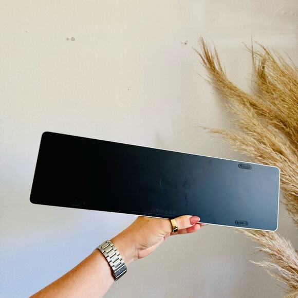 NEW APPLE Black Silver Bluetooth Magic Keyboard Touch ID Computer USB Cable Cord - Picture 3 of 7